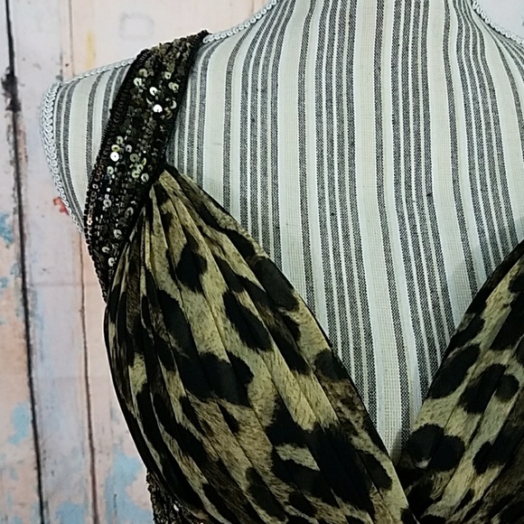 Sequinced Leopard Print Dress - Picture 3 of 6